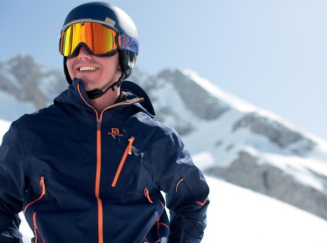 Ochranné lyžařské či snowboardové brýle kupujte vždy s helmou tak, aby k sobě dokonale pasovaly.